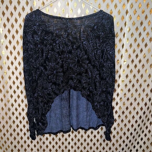 Free People Sahara Printed Asymmetrical Hem Blouse size S - Picture 3 of 5